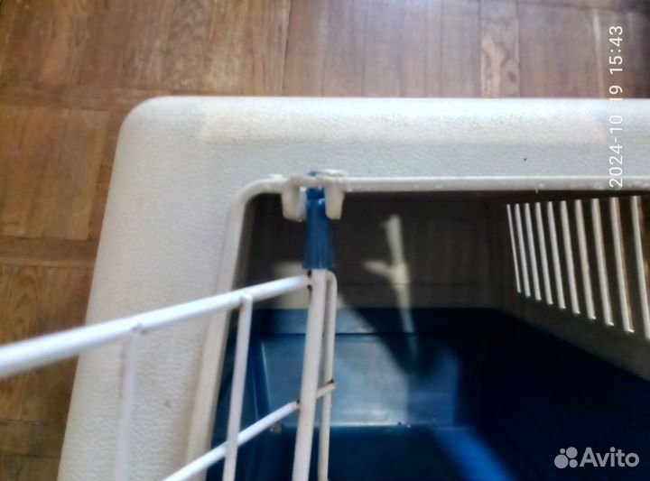 Переноска для кошек и собак