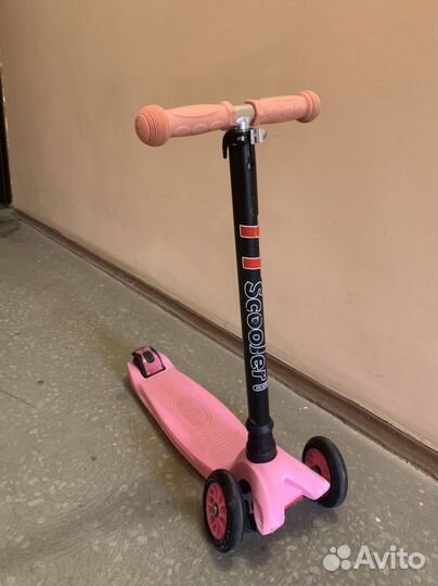 Самокат детский трехколесный