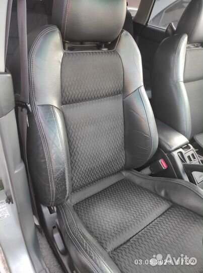 Сиденья Subaru Legacy BH5