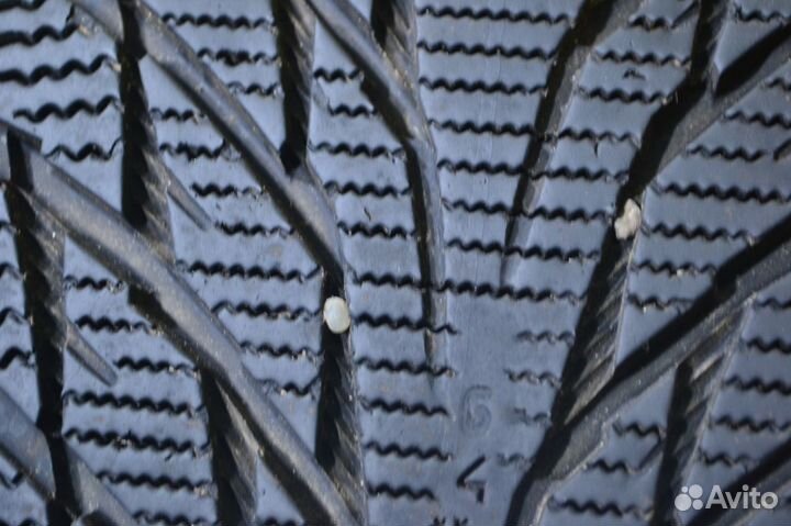 Nokian Tyres Hakkapeliitta R2 225/45 R17