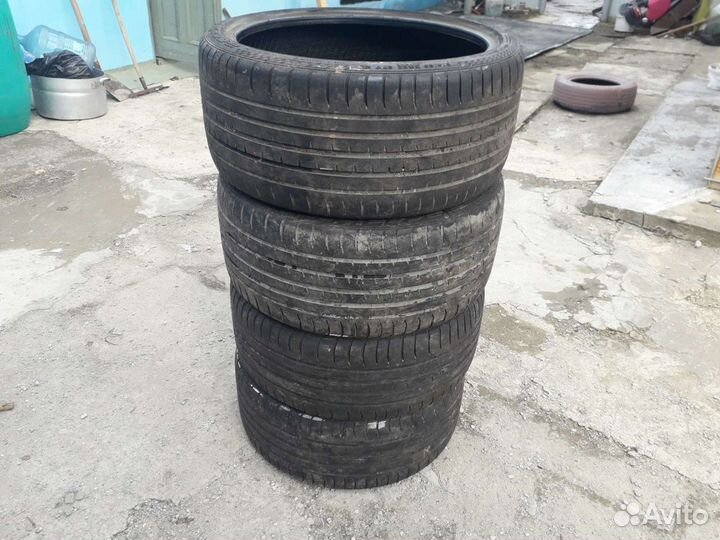Accelera Accelera 255/30 R20 и 275/30 R20