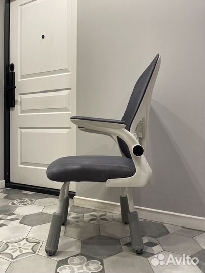 Детское компьютерное кресло