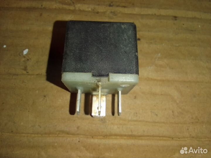 Реле 204 Audi A4 B5