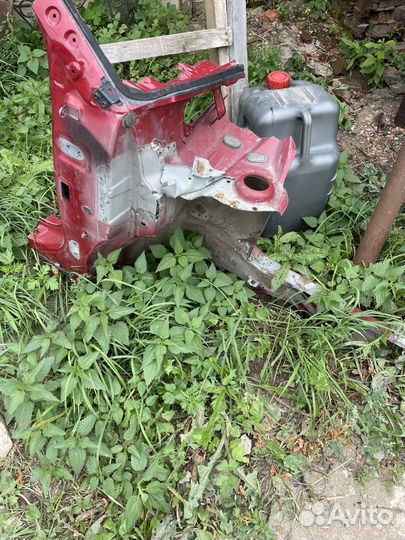 Передняя правая четверть Hyundai Greta