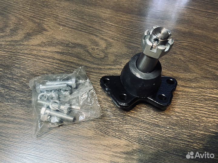 Опора шаровая верхняя Tahoe Suburban Express