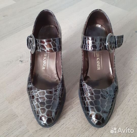 Peter Kaiser туфли лакированная кожа р.36