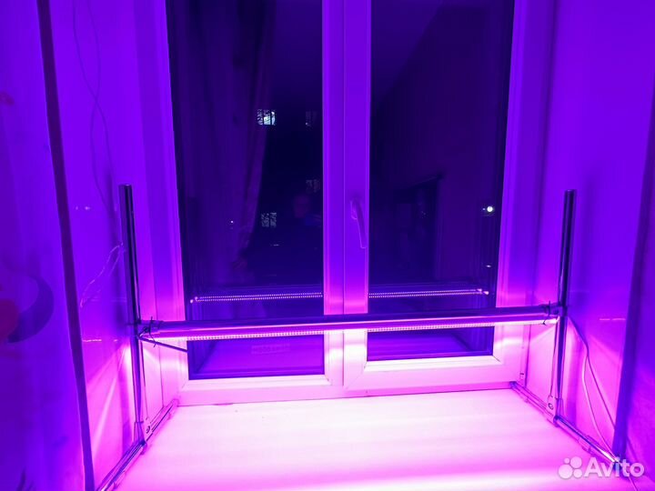 Подставка для фитолампы