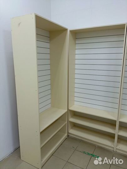 Стеллажы с экономпанелью, ресепшен