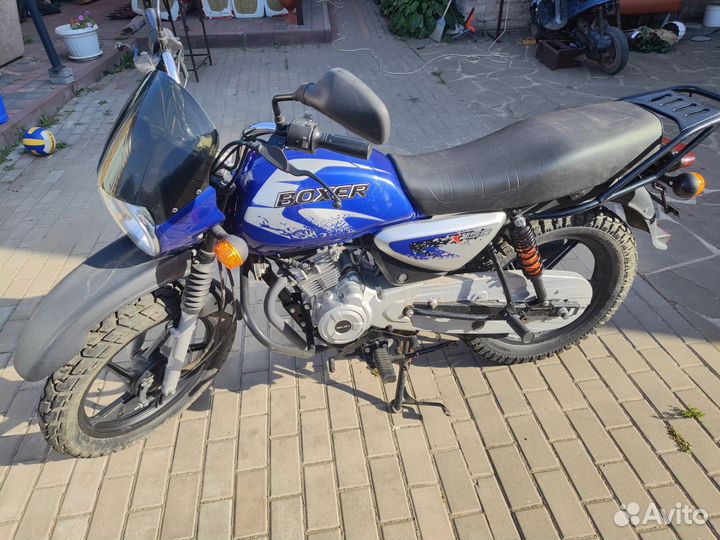 Мотоцикл bajaj boxer150 X