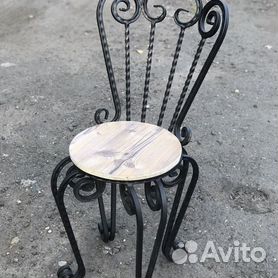 Кованый стул