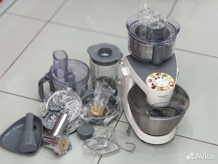 Кухонный комбайн Kenwood Multi One KHH30