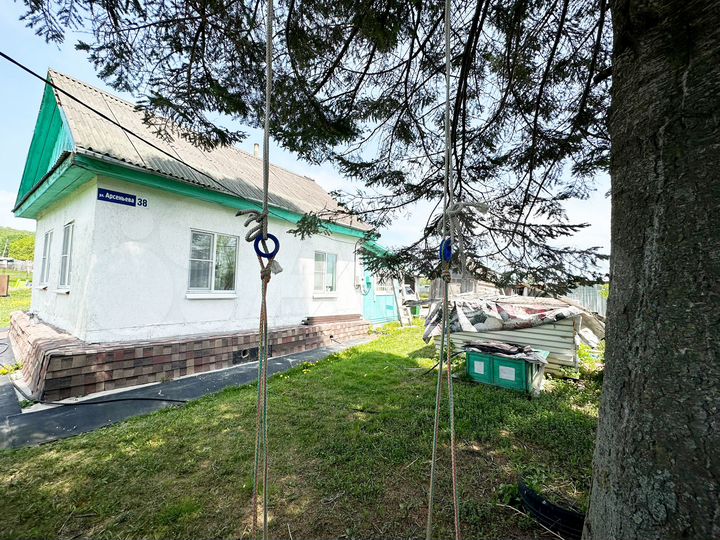 Дом 37 м² на участке 16 сот.