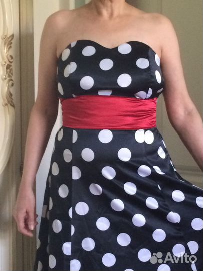 Платье вечернее шелковое в пол