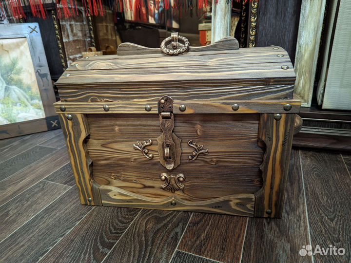 Сундук деревянный под старину. В наличии