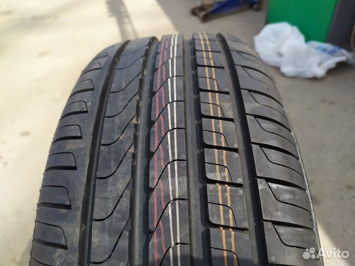 Pirelli Cinturato P7 215/55 R16 97W