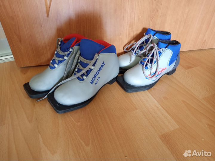 Ботинки лыжные