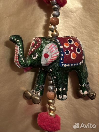 Подвеска интерьерная с индийскими слониками