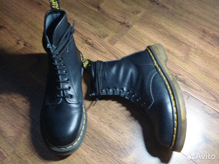 Ботинки от dr.martens/air oushion soles