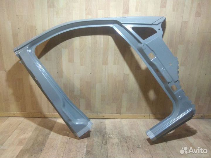 Боковина кузова Mercedes Benz W447