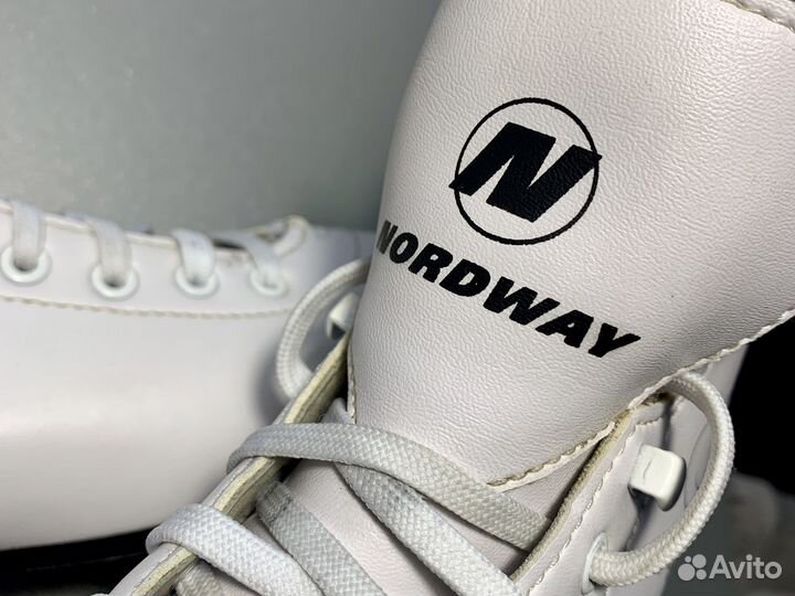Фигурные коньки Nordway Emily 29 размер белые