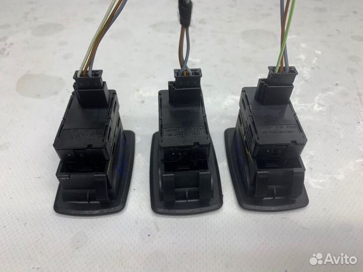 Кнопка стеклоподъёмника Bmw X5 E70 3.0 2012