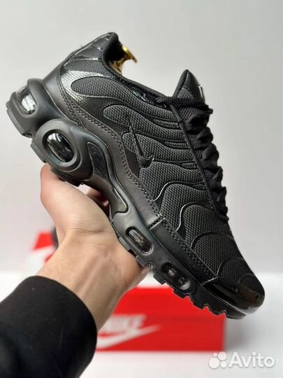 Кроссовки Nike Air max tn plus