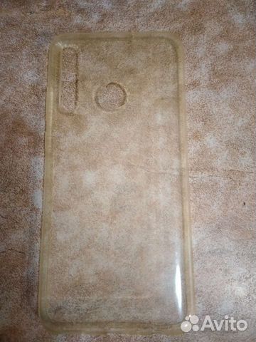 Чехол на телефон