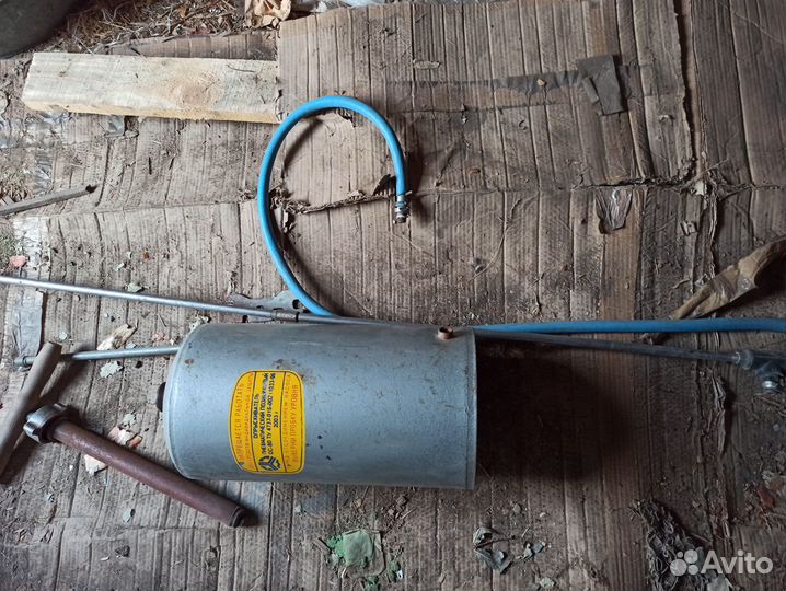 Опрыскиватель садовый