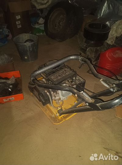 Виброплита бензиновая бу