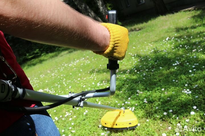 Триммер бензиновый eurolux TR-1300T новый