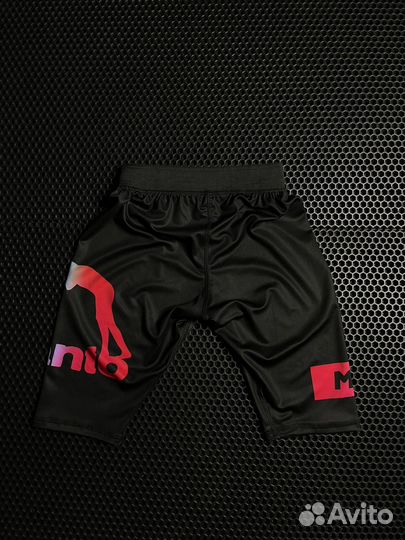 Компрессионные шорты Manto