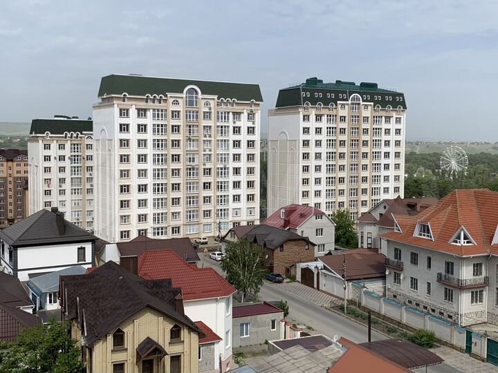 2-к. квартира, 130,9 м², 10/10 эт.
