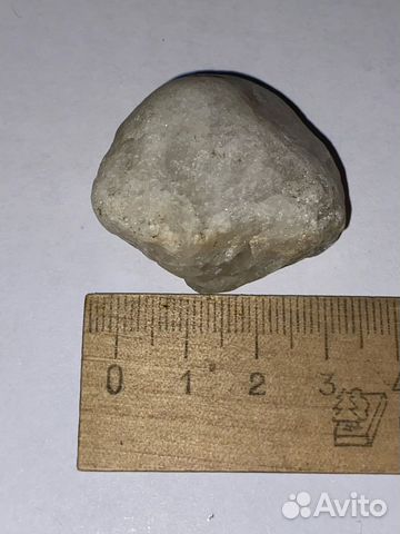 Кристалл кварца