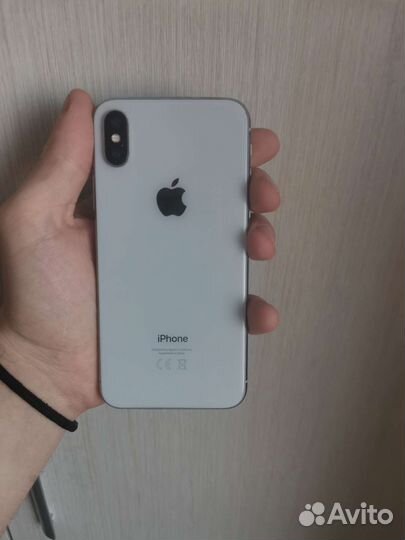 Телефон iPhone 10