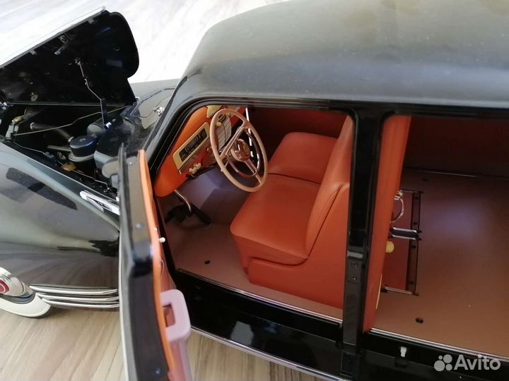 Модель автомобиля зис-110