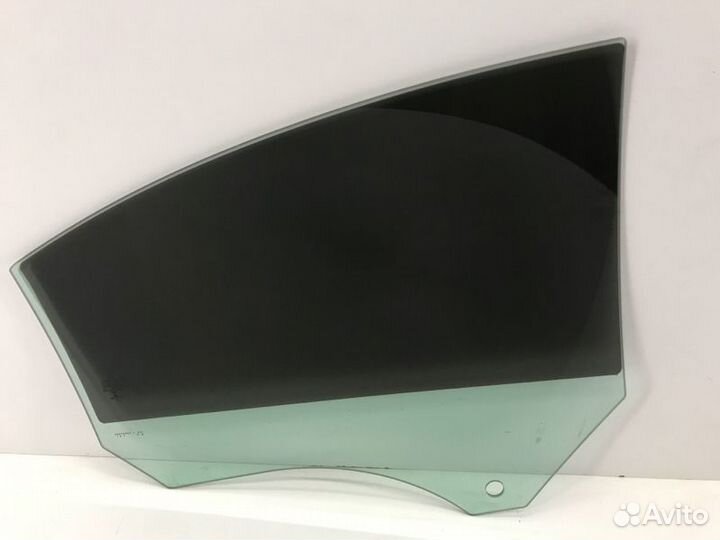 Стекло двери заднее левое Mercedes-Benz E-Class