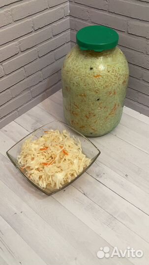 Квашенная капуста, пикули, варенье