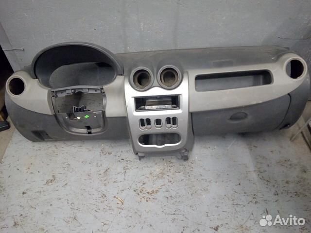 Торпедо Renault Logan 1 (2005-2014)