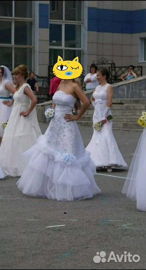 Свадебное платье