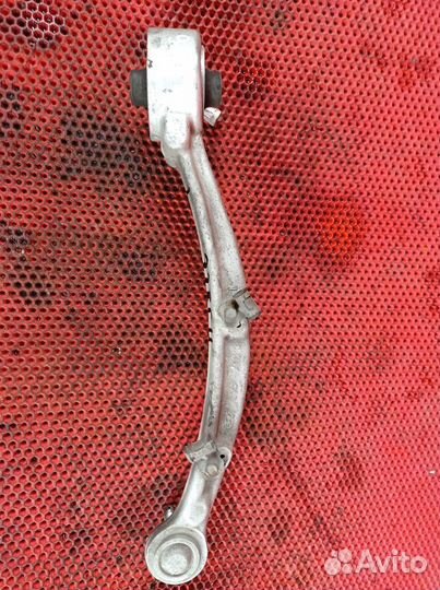 Рычаг подвески передний нижний левый Hyundai Genes