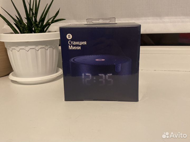 Яндекс станция мини с часами новая