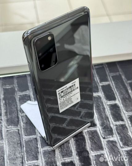 Samsung Galaxy S20+ 5G (Snapdragon 865), 12/256 ГБ