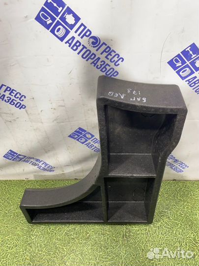 Ящик для инструментов задний левый Ford Focus 2