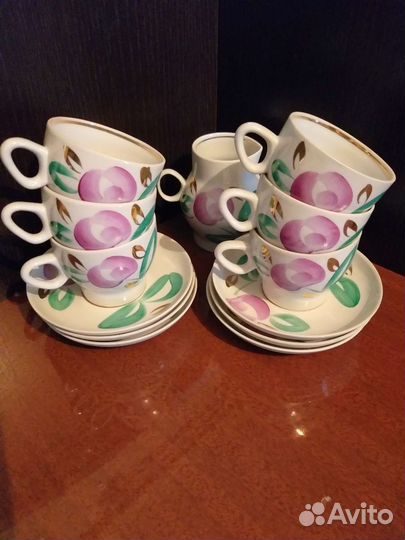 Кувшины,заварники,чайные кофейные пары,кружки