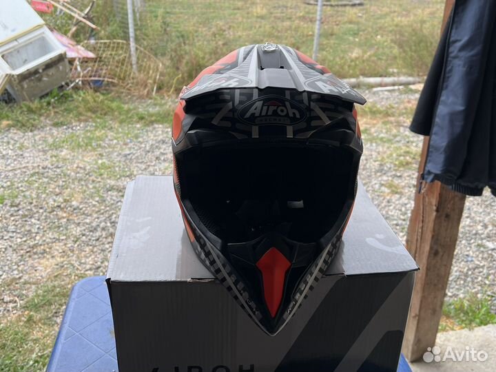 Шлем airoh