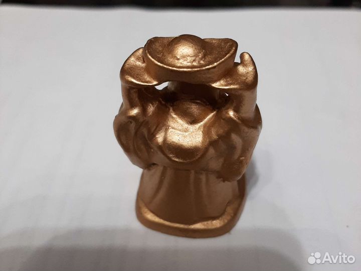 Статуэтка хотей