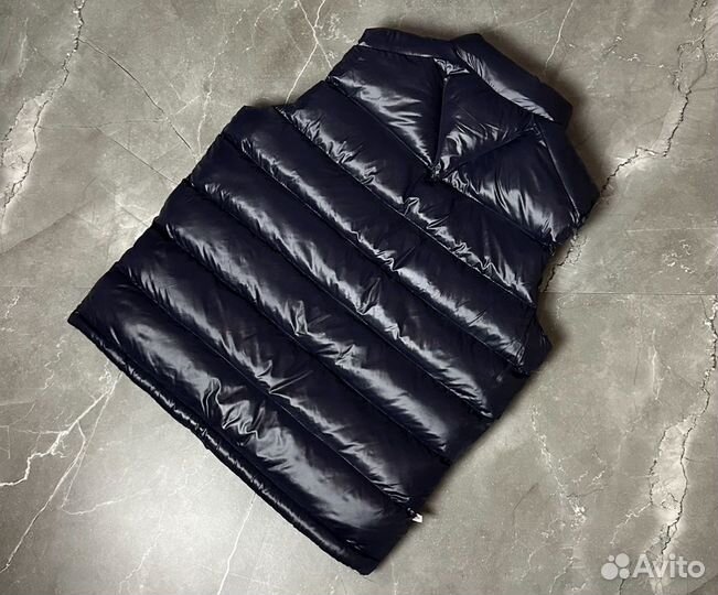 Жилетка moncler