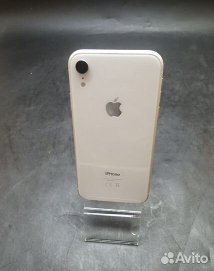 iPhone Xr, 64 ГБ