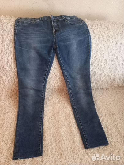 Джинсы женские