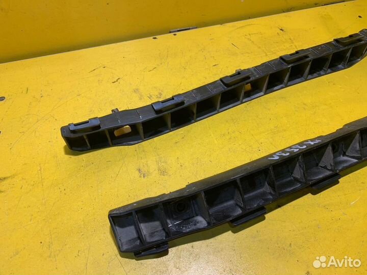 Кронштейн заднего бампера Hyundai ix35 2010-2015